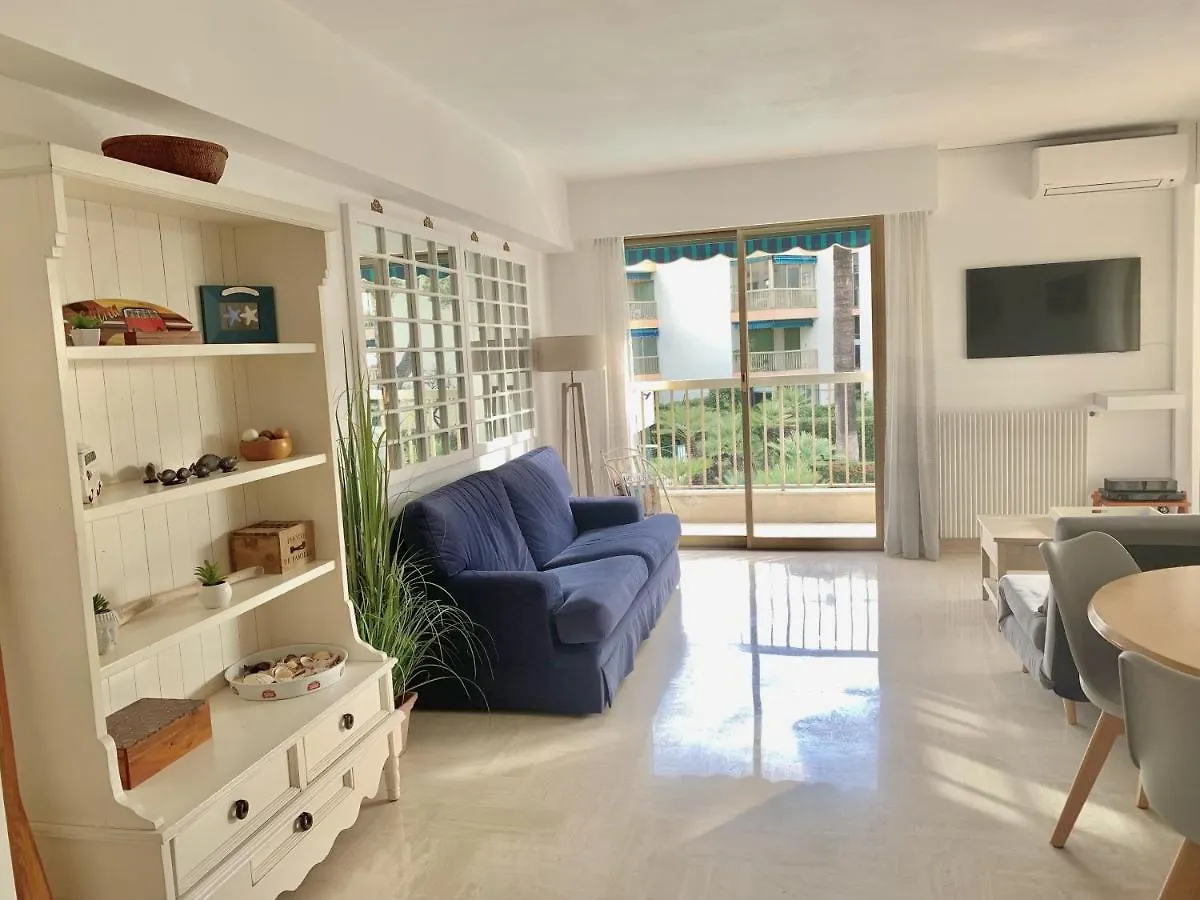 Appartement Front De Mer, 80M2 Cannes Apartment