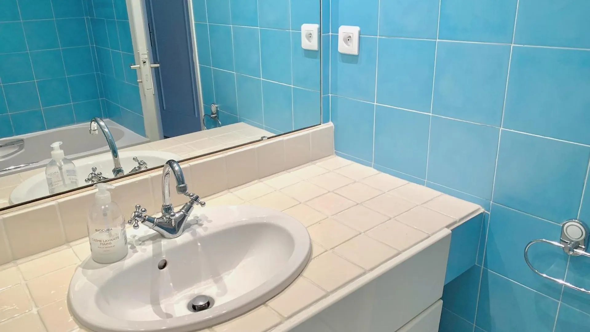 Appartement Front De Mer, 80M2 Cannes Apartment