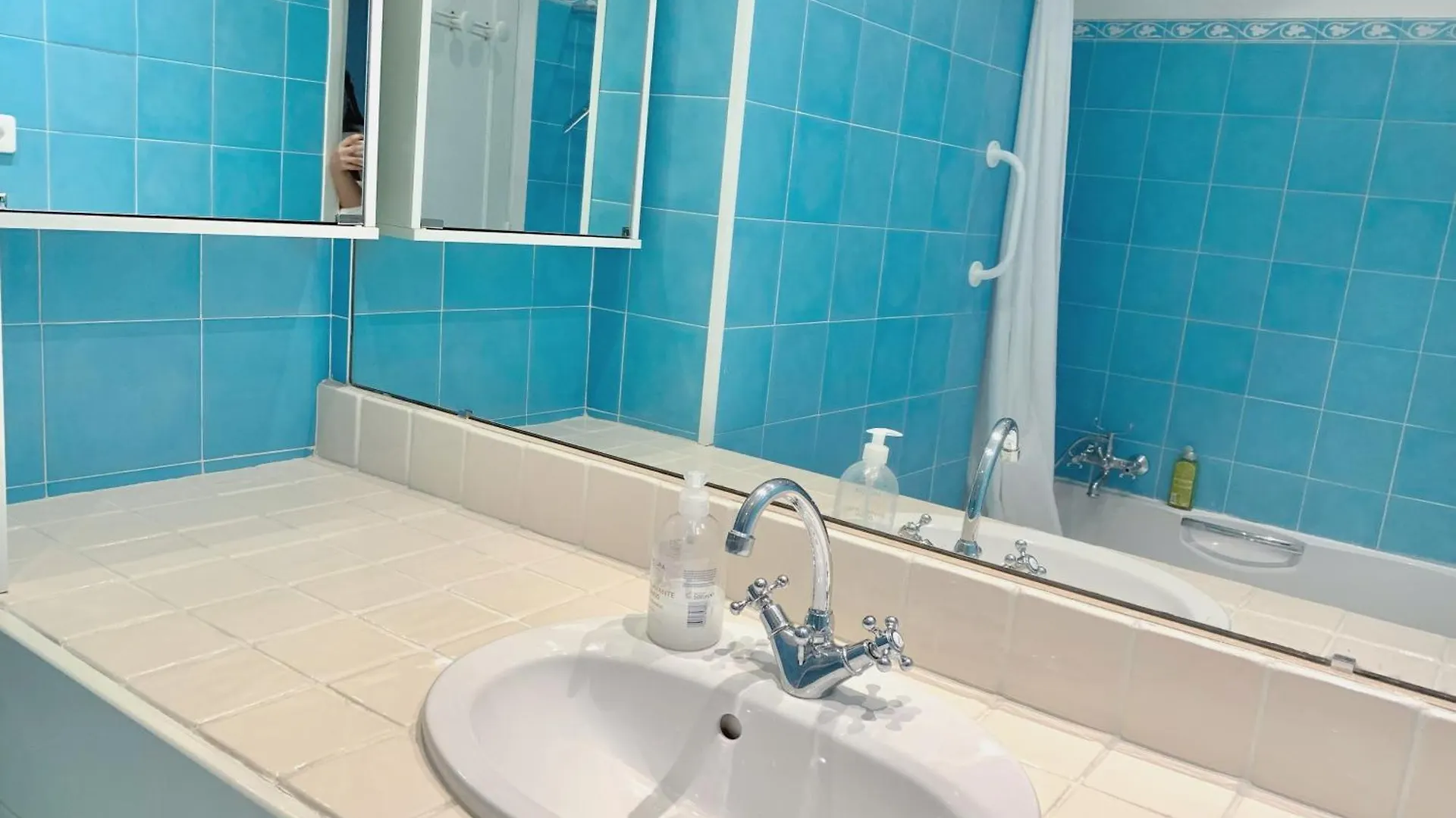 Appartement Front De Mer, 80M2 Cannes France